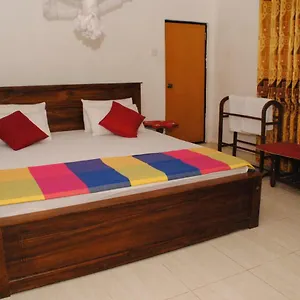 https://kandy-shady-trees-villa.negombohotels.net